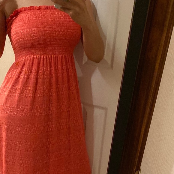 Dress - Picture 3 of 8